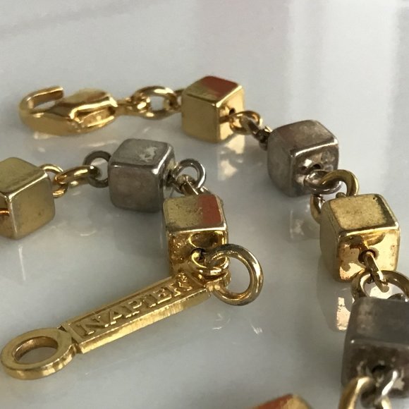 Vintage Napier Gold & Silver Tone Cube Bracelet Signed - Picture 10 of 16